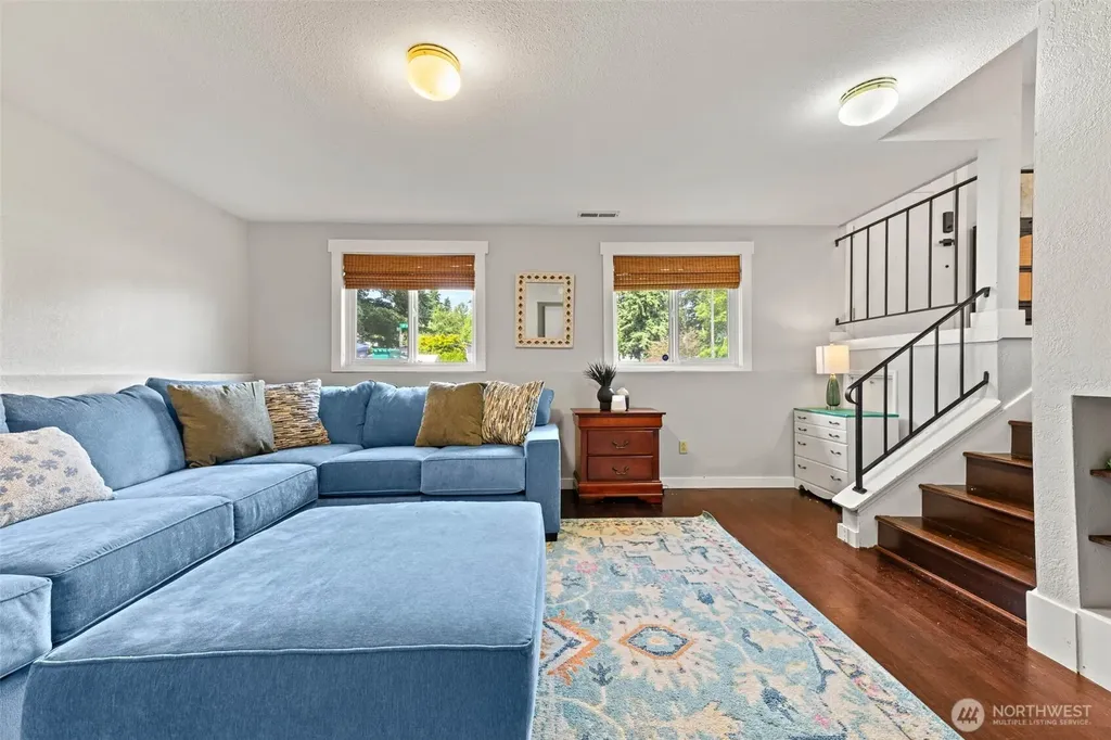 34408 27th Avenue SW Federal Way WA 98023
