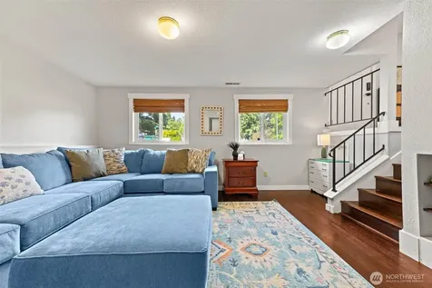 34408 27th Avenue SW Federal Way WA 98023