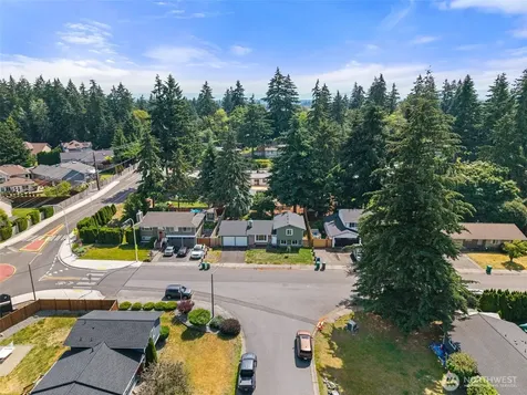 34408 27th Avenue SW Federal Way WA 98023