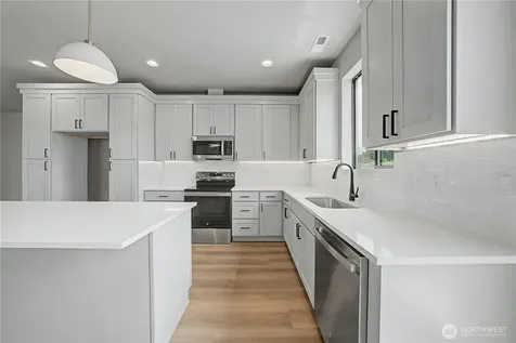 574 S Oasis Loop East Wenatchee WA 98802