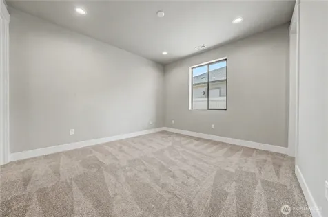 574 S Oasis Loop East Wenatchee WA 98802
