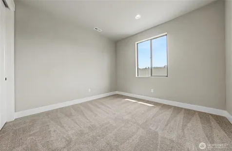 574 S Oasis Loop East Wenatchee WA 98802