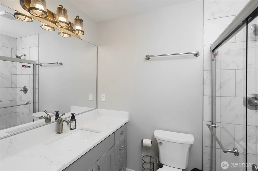 3608 W Fifth Anacortes WA 98221
