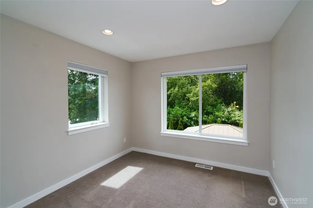 3608 W Fifth Anacortes WA 98221