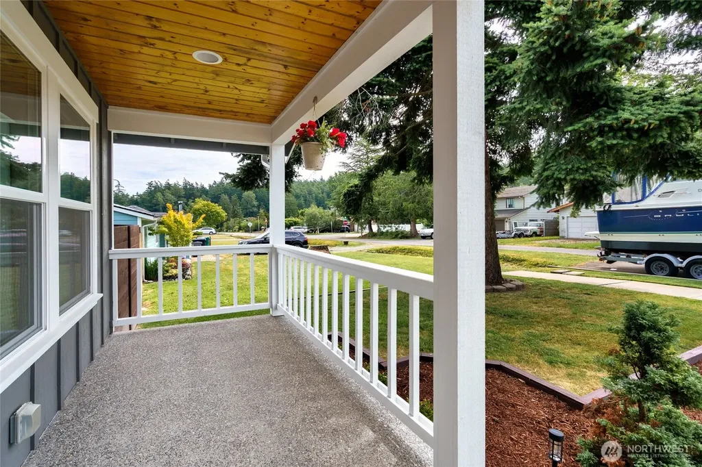 3608 W Fifth Anacortes WA 98221