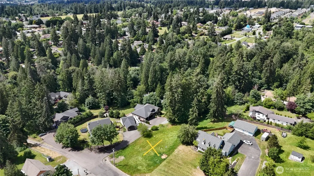 9805 31st Street E Edgewood WA 98371