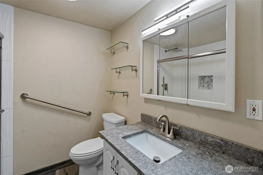 2301 120th Street E Tacoma WA 98445