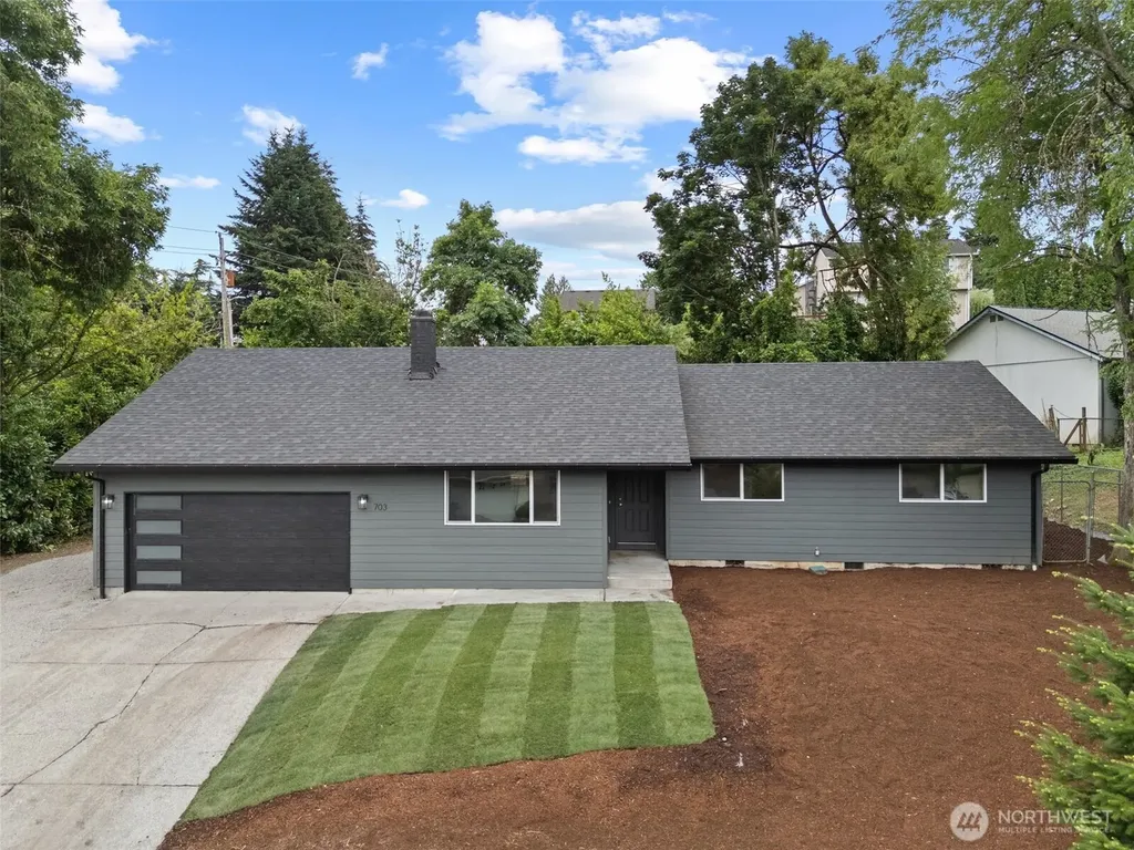 703 NW 117th Street Vancouver WA 98685