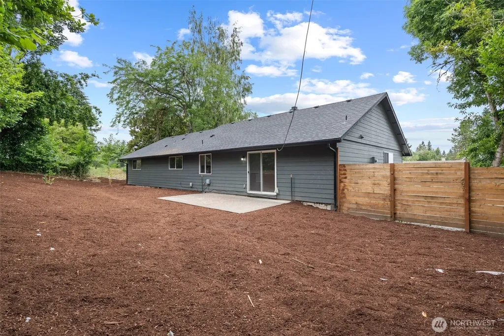 703 NW 117th Street Vancouver WA 98685