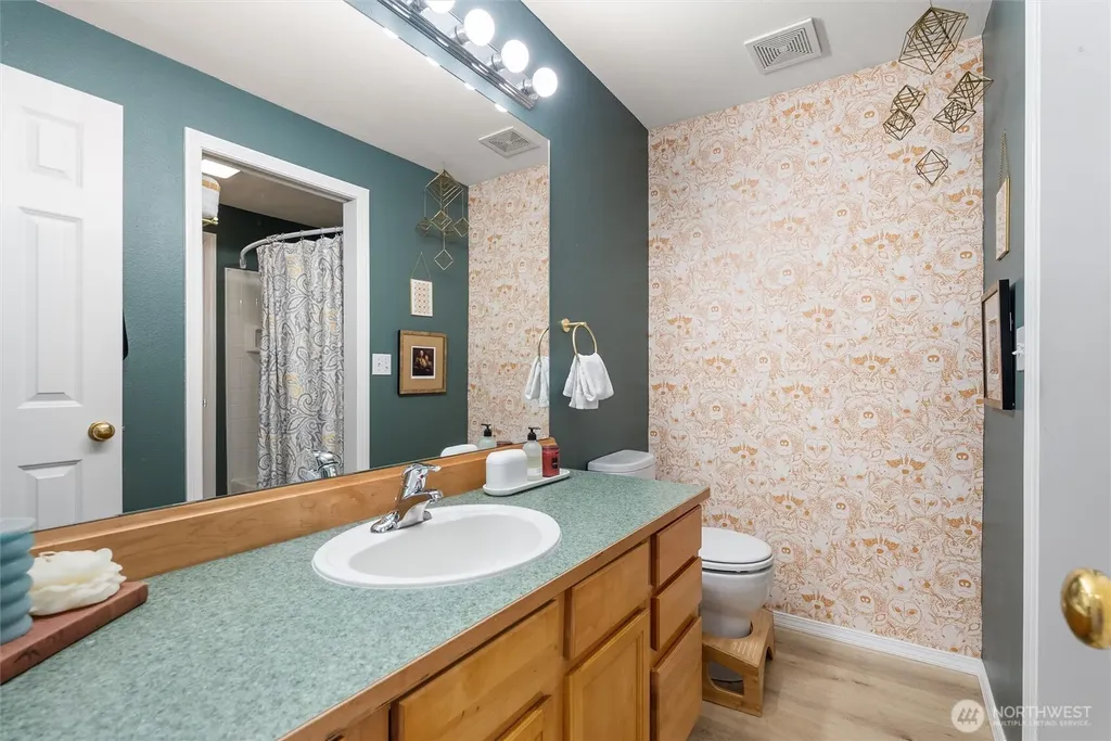 15123 Sunwood Boulevard Tukwila WA 98188
