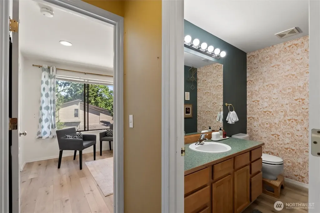 15123 Sunwood Boulevard Tukwila WA 98188