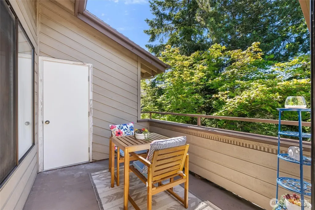 15123 Sunwood Boulevard Tukwila WA 98188