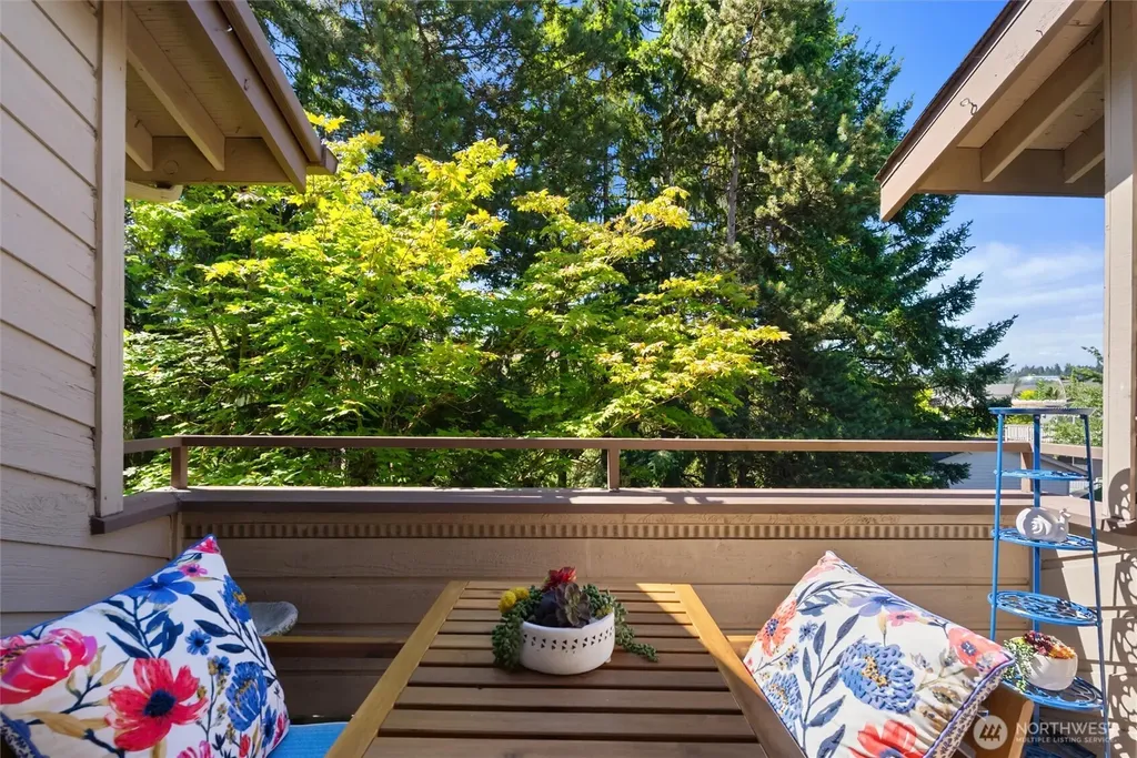 15123 Sunwood Boulevard Tukwila WA 98188