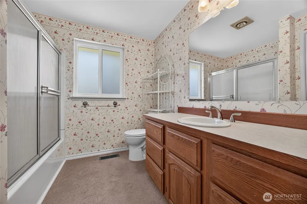 2015 152nd Place SE Bellevue WA 98007