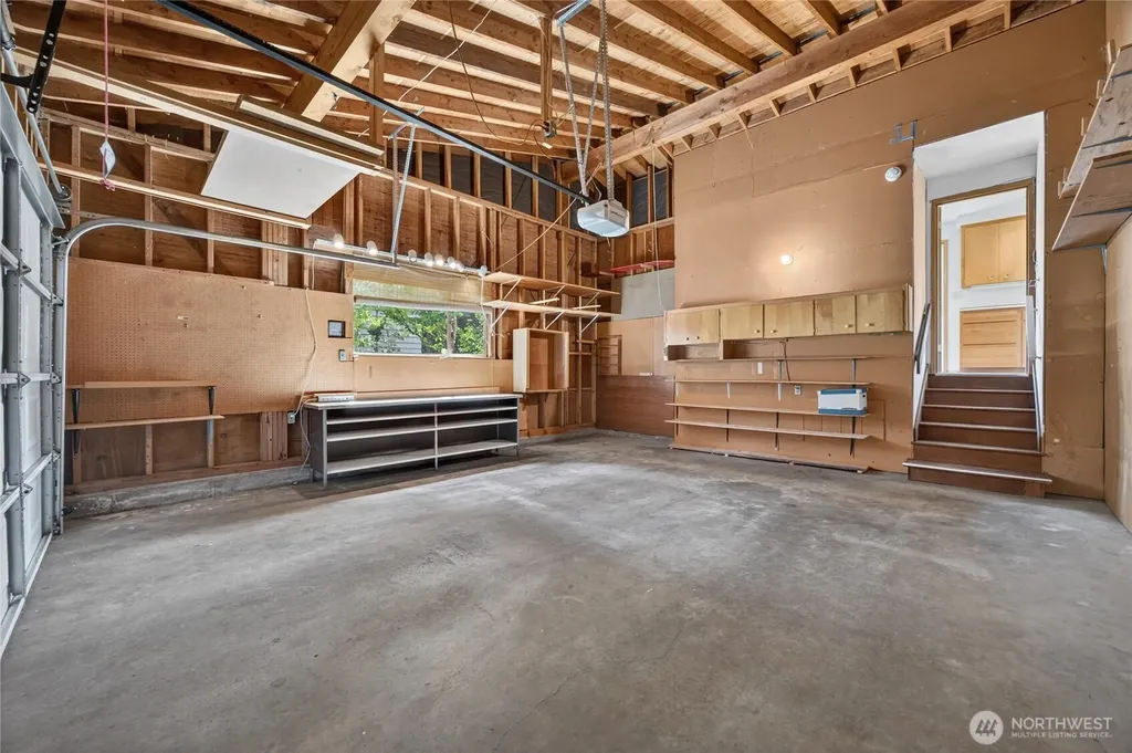 2015 152nd Place SE Bellevue WA 98007