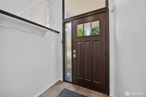 2015 152nd Place SE Bellevue WA 98007