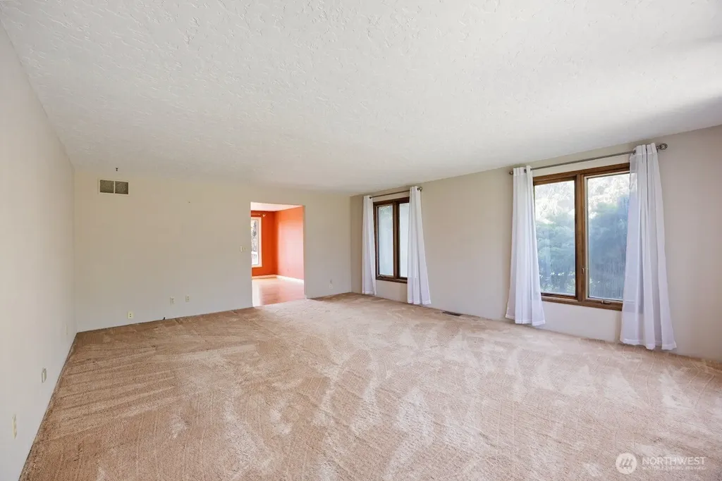 5207 NW Painted Hills Road Ephrata WA 98823