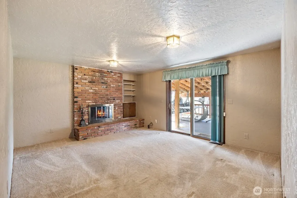 5207 NW Painted Hills Road Ephrata WA 98823