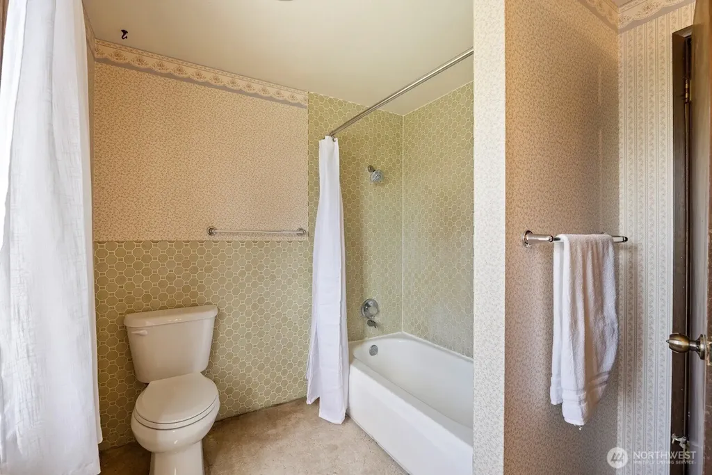 5207 NW Painted Hills Road Ephrata WA 98823