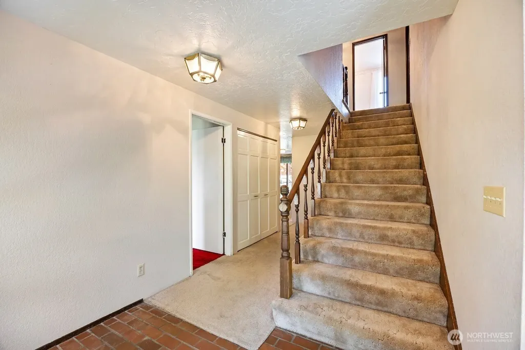 5207 NW Painted Hills Road Ephrata WA 98823