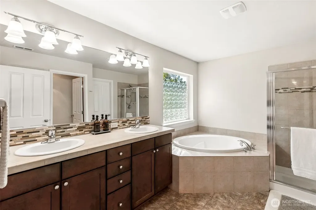 2410 195th Street Ct E Spanaway WA 98387