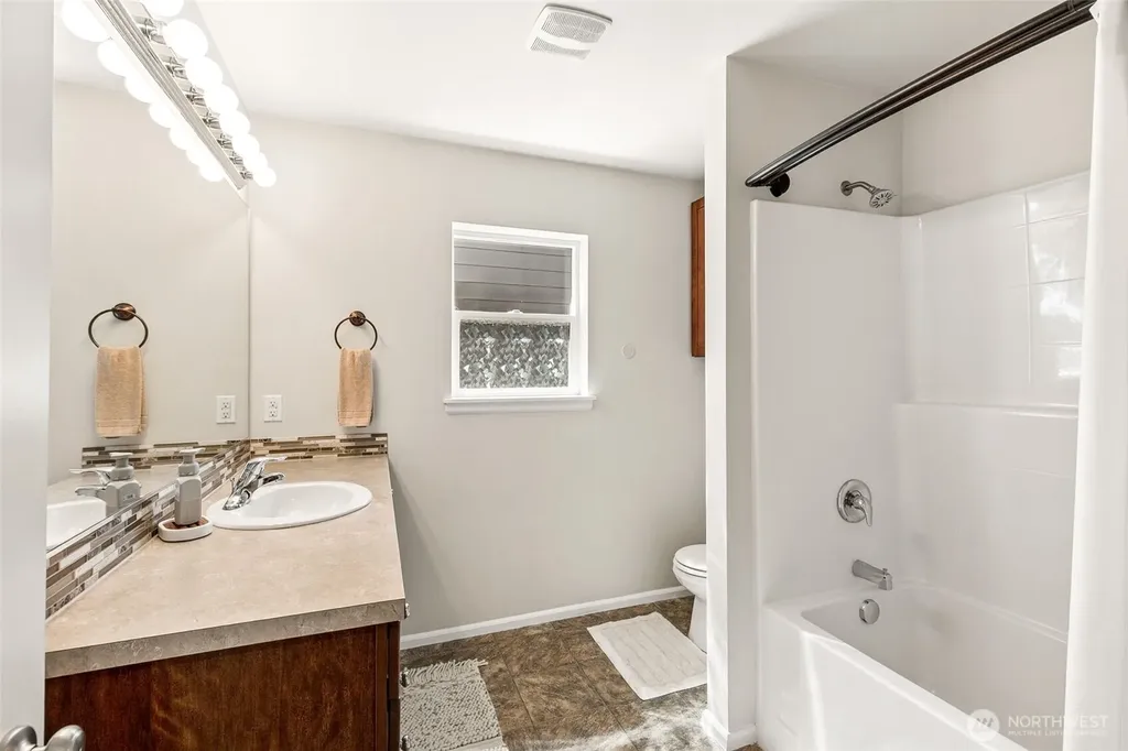 2410 195th Street Ct E Spanaway WA 98387