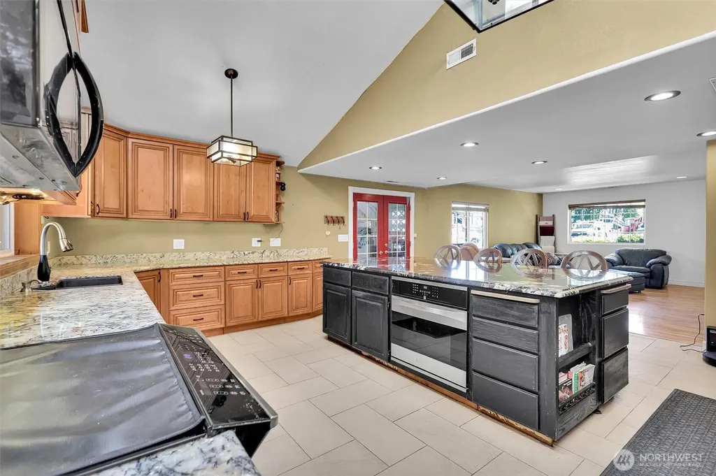 1519 95th Street E Tacoma WA 98445