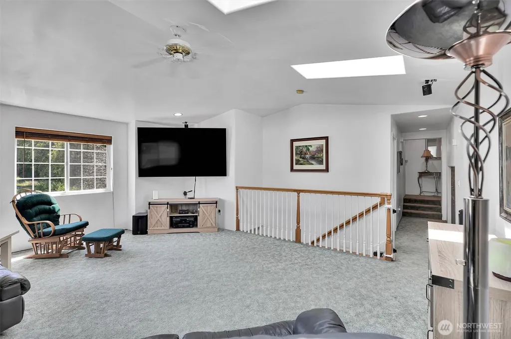 1519 95th Street E Tacoma WA 98445