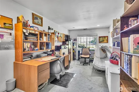 1519 95th Street E Tacoma WA 98445