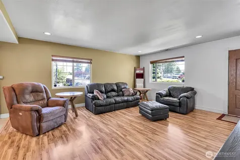 1519 95th Street E Tacoma WA 98445