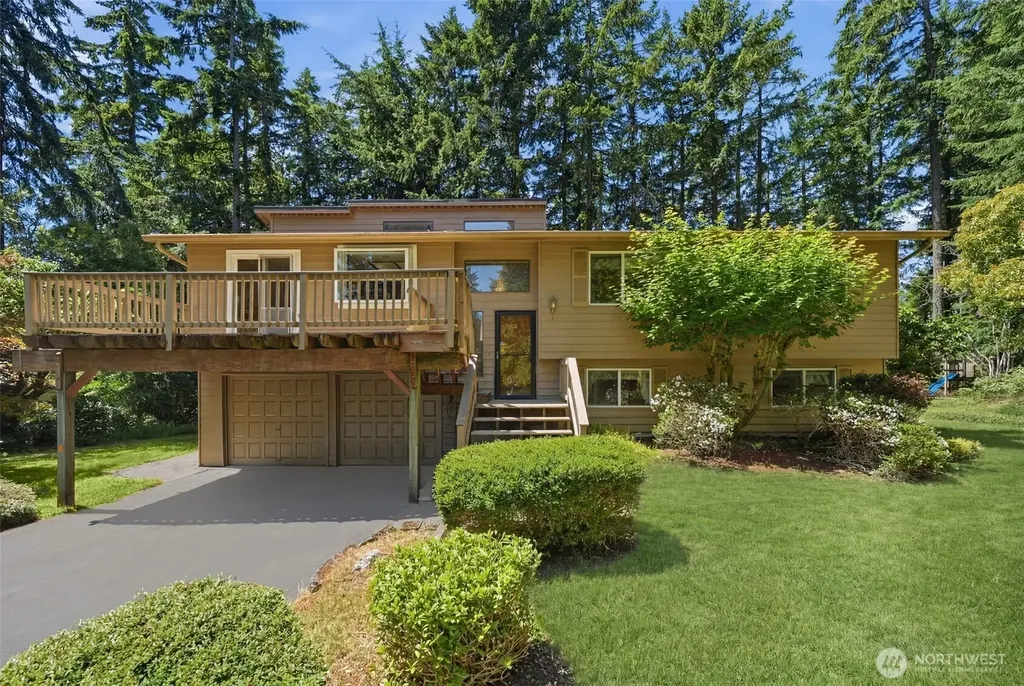 5625 138th Street NW Gig Harbor WA 98332