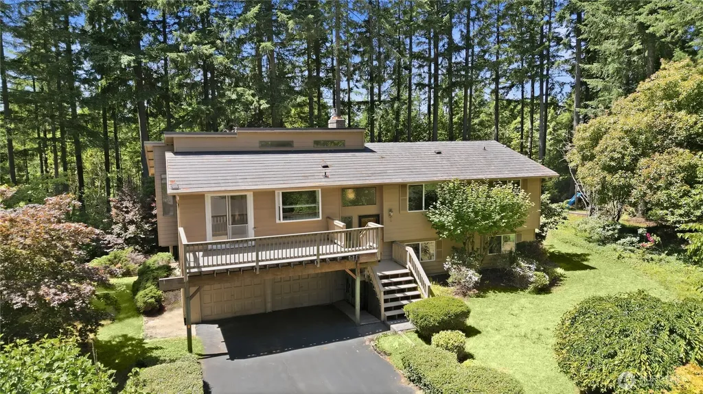 5625 138th Street NW Gig Harbor WA 98332