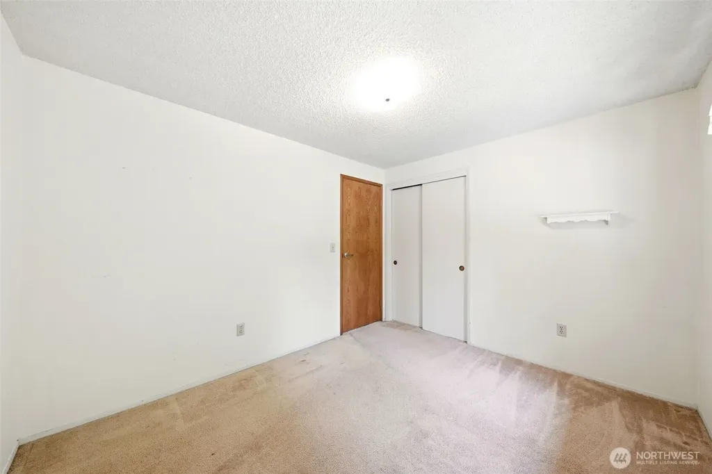 5625 138th Street NW Gig Harbor WA 98332