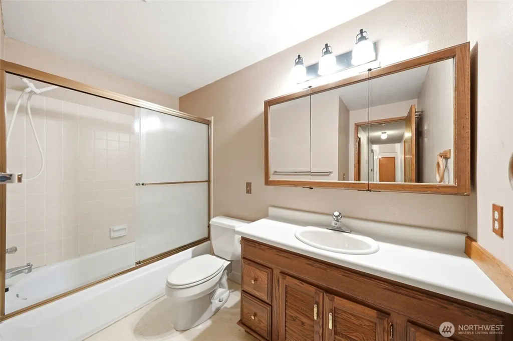 5625 138th Street NW Gig Harbor WA 98332
