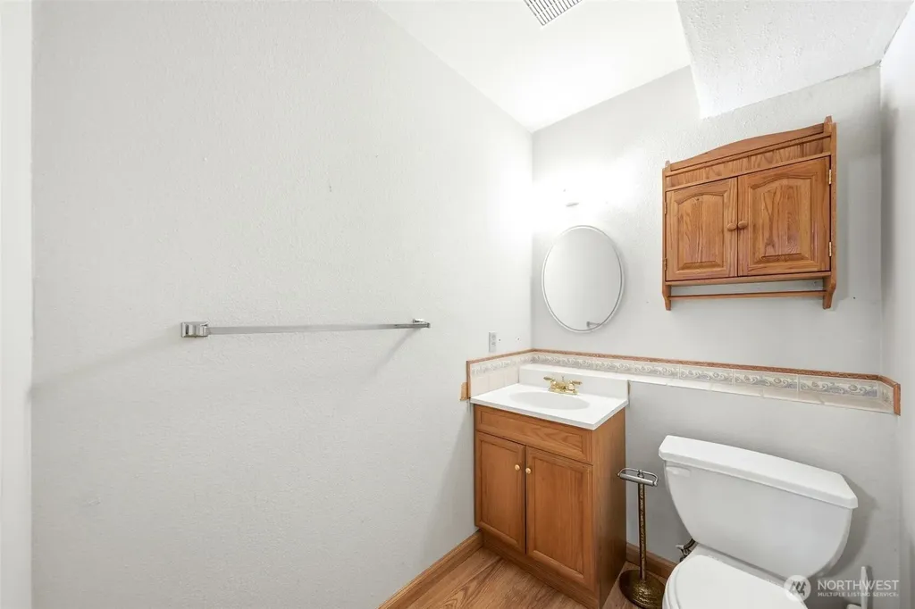 5625 138th Street NW Gig Harbor WA 98332