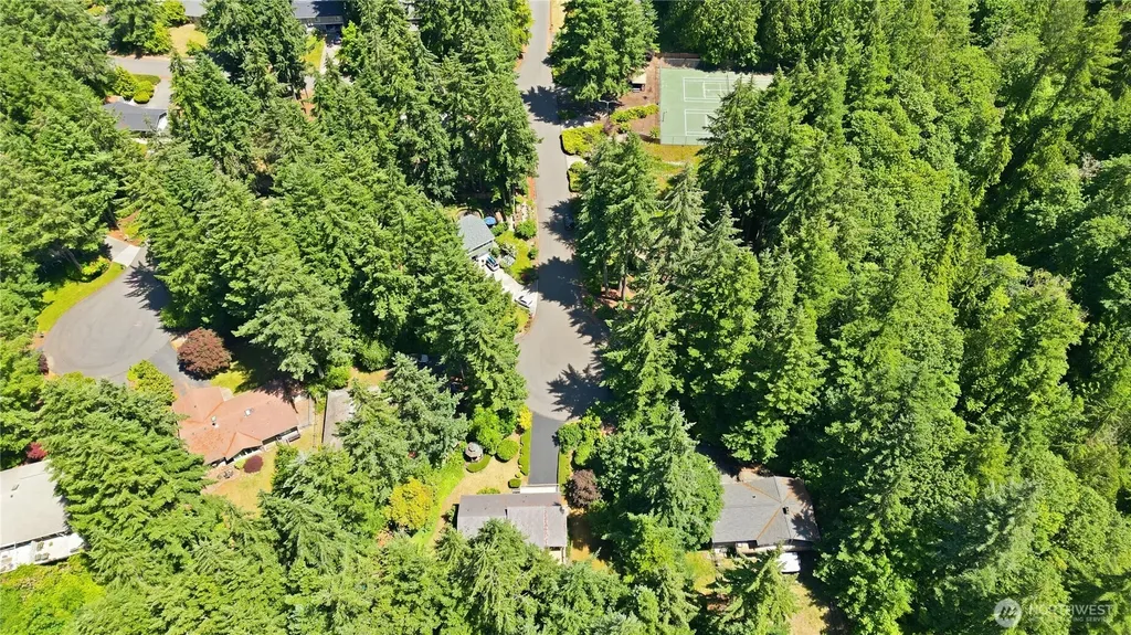 5625 138th Street NW Gig Harbor WA 98332