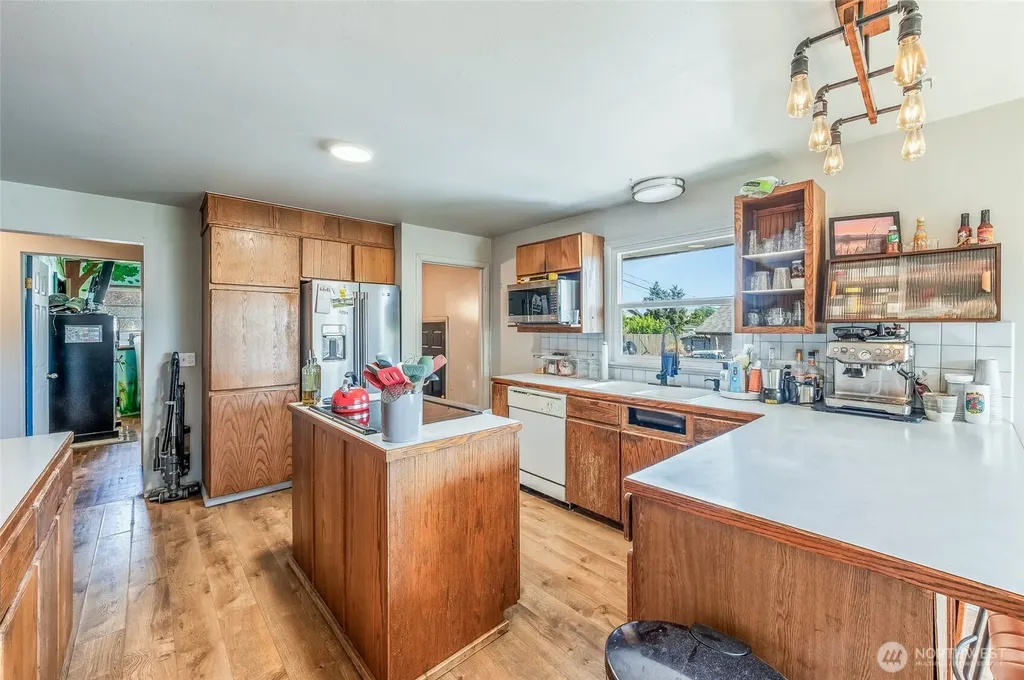 1308 S Poe Wenatchee WA 98801