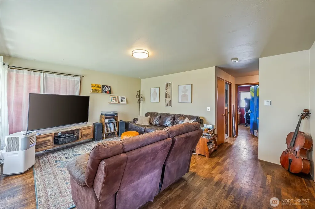 1308 S Poe Wenatchee WA 98801