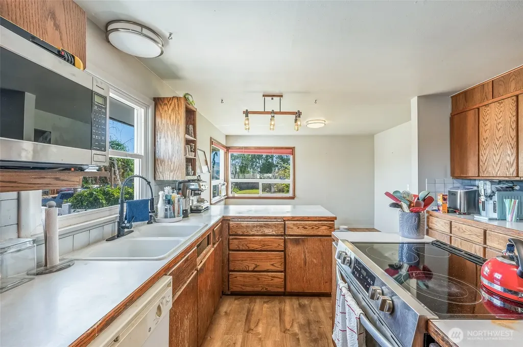 1308 S Poe Wenatchee WA 98801