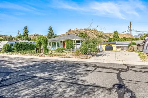 1308 S Poe Wenatchee WA 98801