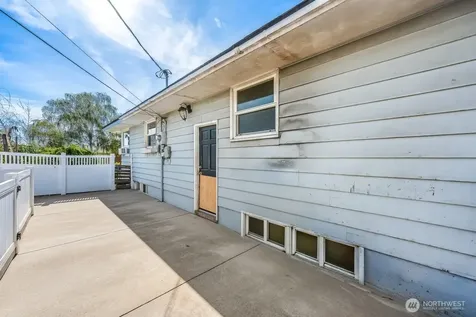 1308 S Poe Wenatchee WA 98801