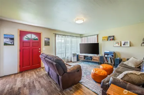 1308 S Poe Wenatchee WA 98801