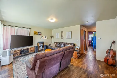 1308 S Poe Wenatchee WA 98801