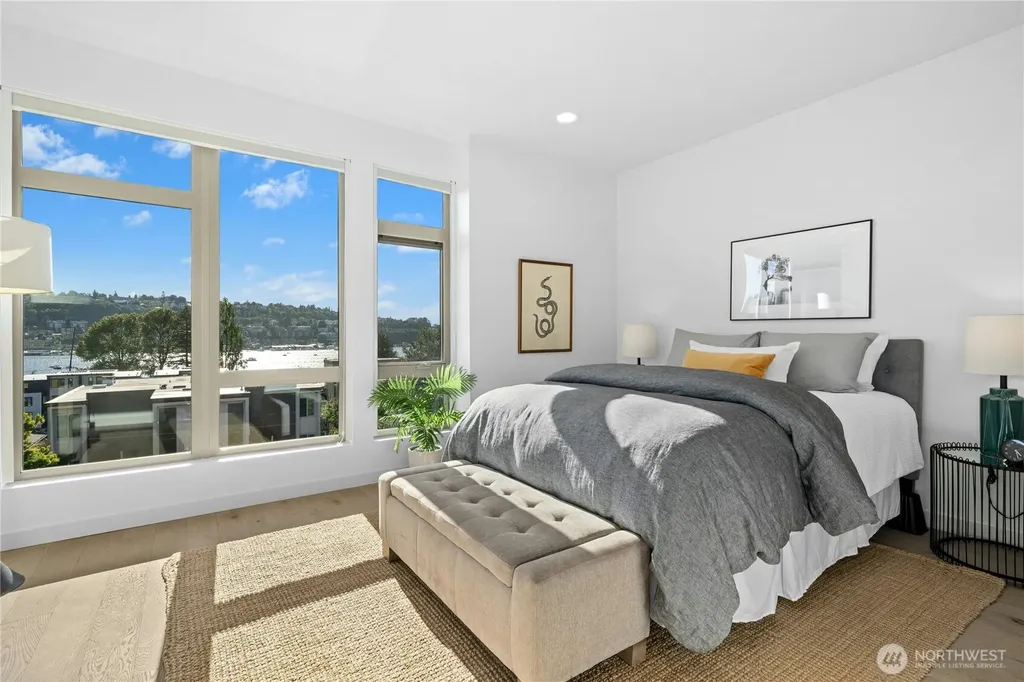 2014 Yale Ave E Seattle WA 98102