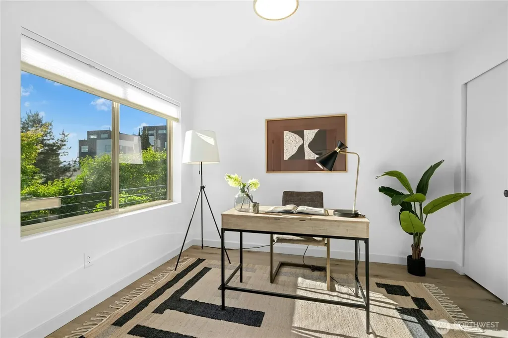 2014 Yale Ave E Seattle WA 98102