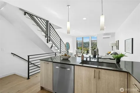 2014 Yale Ave E Seattle WA 98102