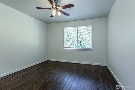 1707 Cyrene Drive NW Olympia WA 98502