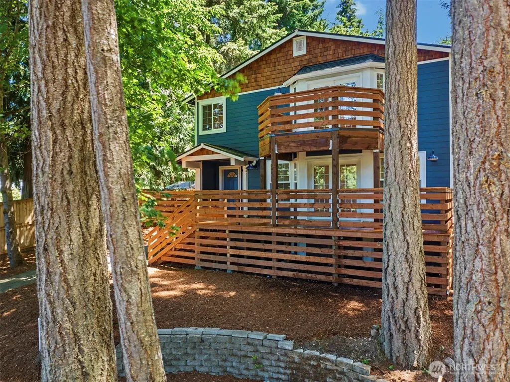 5633 Lake Saint Clair Drive SE Olympia WA 98513