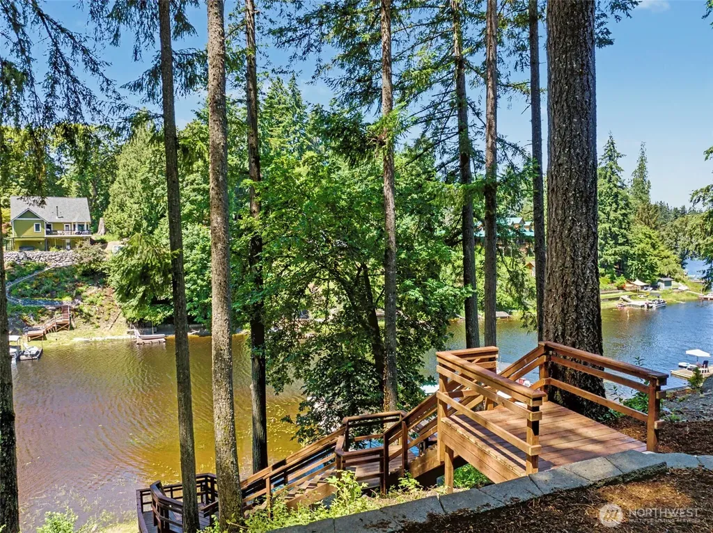 5633 Lake Saint Clair Drive SE Olympia WA 98513