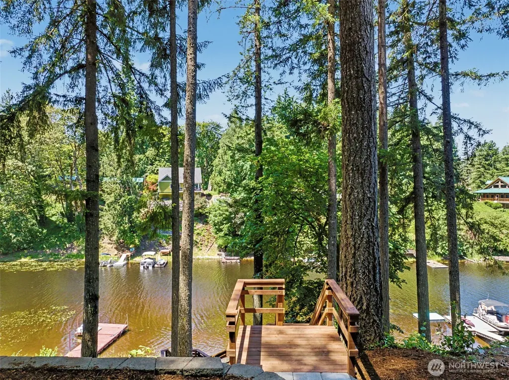 5633 Lake Saint Clair Drive SE Olympia WA 98513